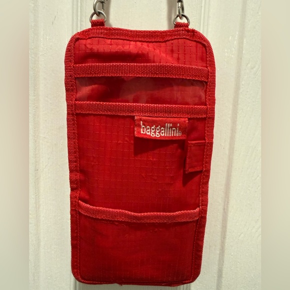 Baggallini Handbags - BAGGALLINI RED NYLON NECK STRAP, PASSPORT HOLDER, TRAVEL DOCUMENT ORGANIZER BAG